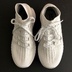 Under Armour HOVR Phantom Connected